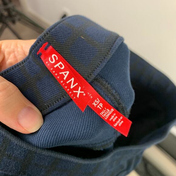 Spanx Black Blue Plaid Pants Leggings Jeggings Size XS A368566 NWT - Picture 7 of 8